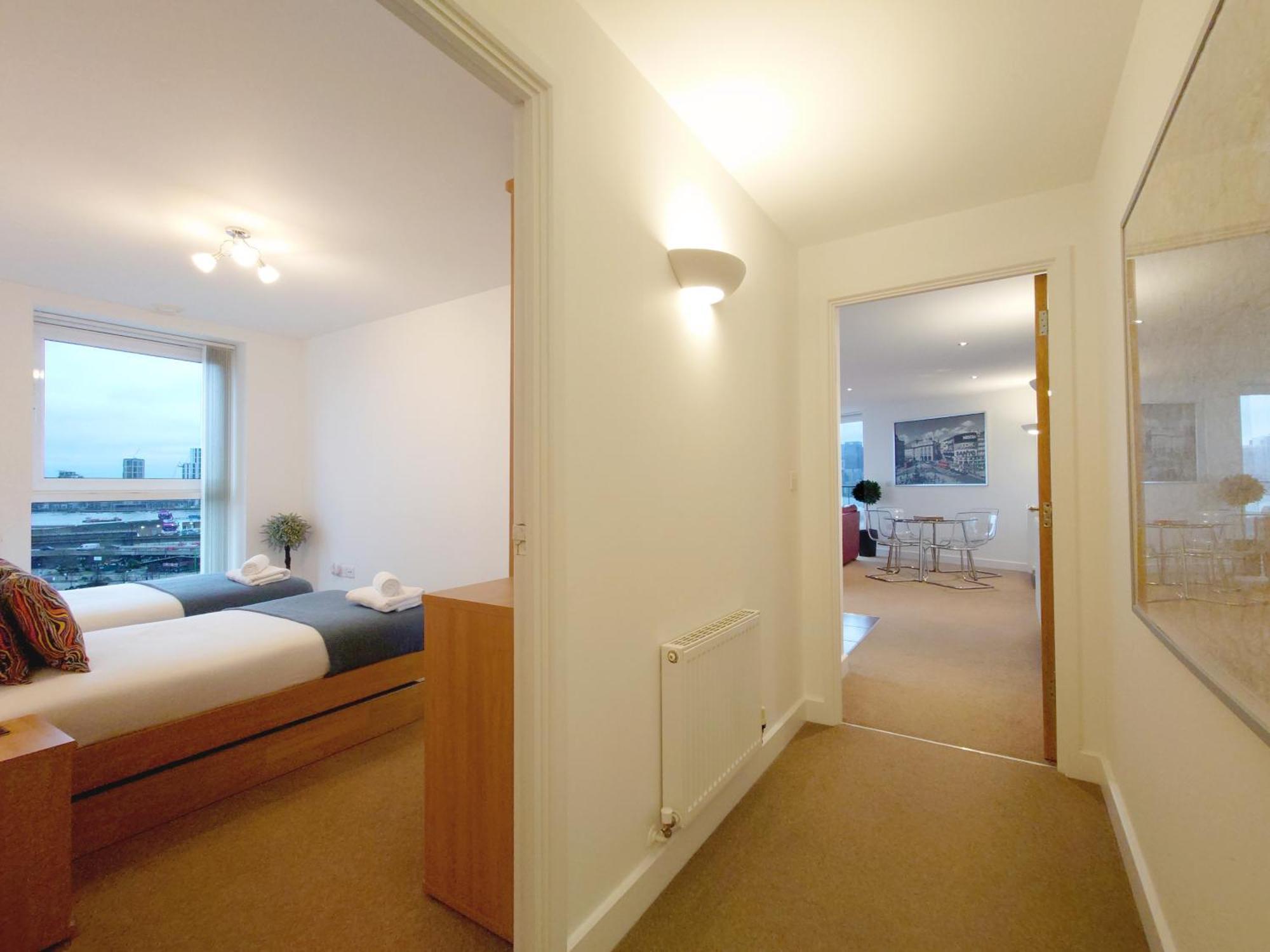 London Excel Stays - Three Bed Serviced Apartment Bagian luar foto