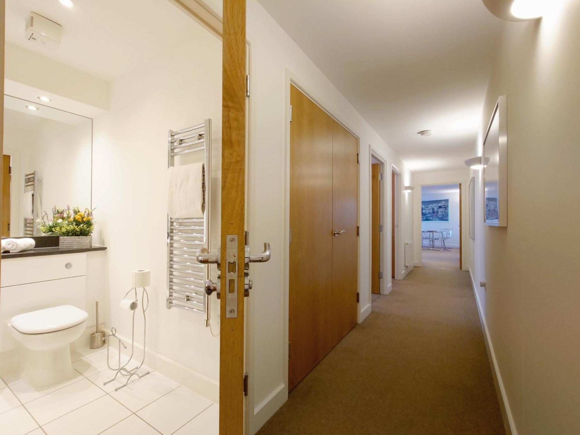 London Excel Stays - Three Bed Serviced Apartment Bagian luar foto